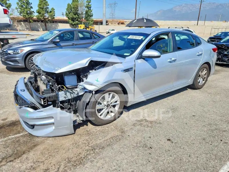 2018 KIA Optima фото