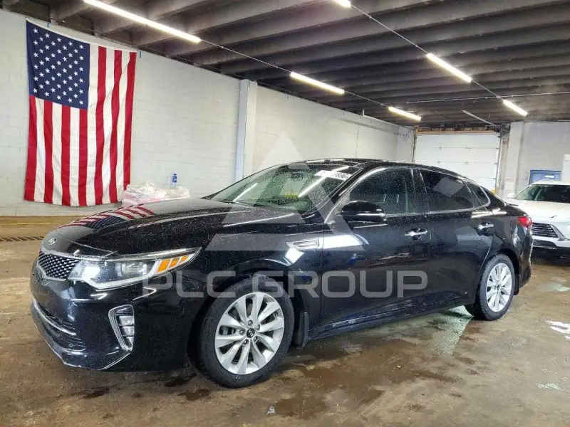 2018 KIA Optima фото