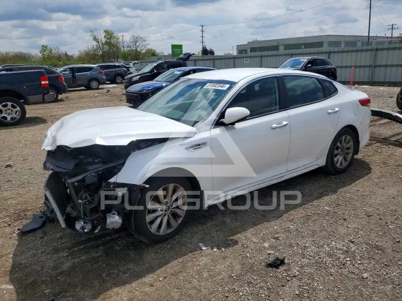2018 KIA Optima photo