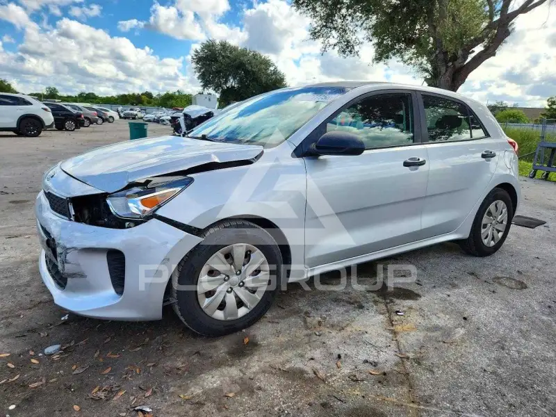 2018 KIA Rio фото