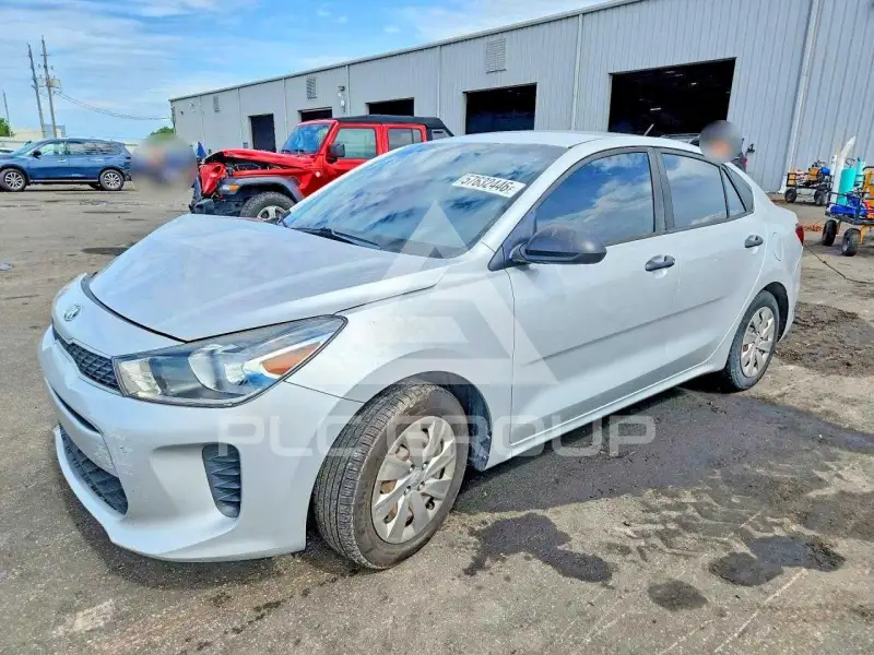 2018 KIA Rio фото