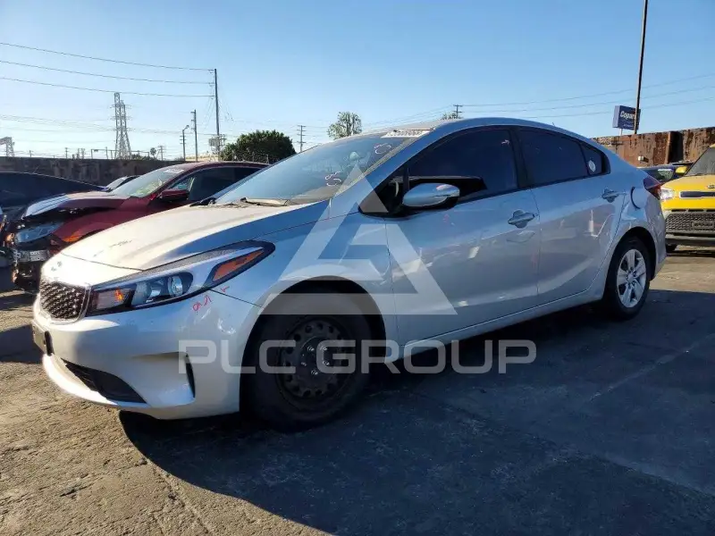 2018 KIA Forte фото