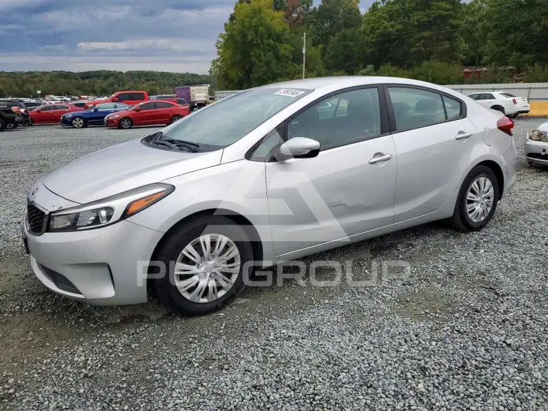 2018 KIA Forte фото