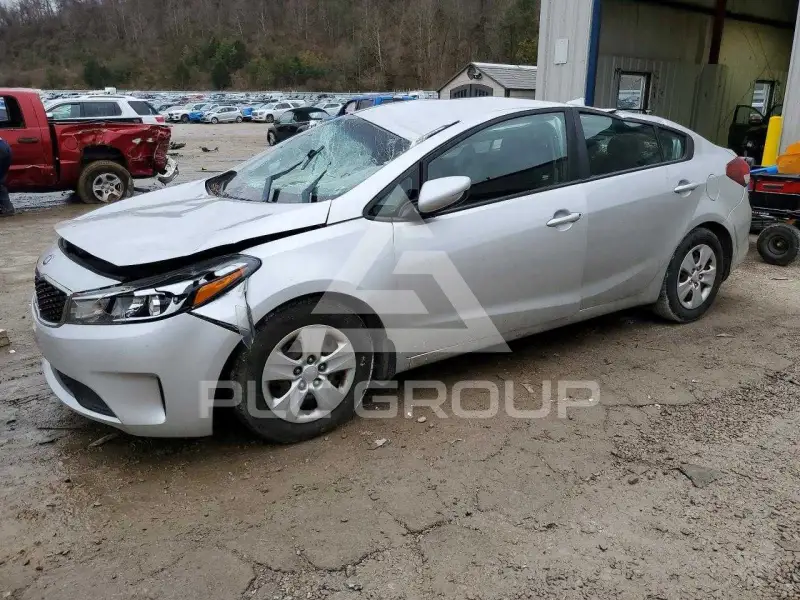 2018 KIA Forte photo