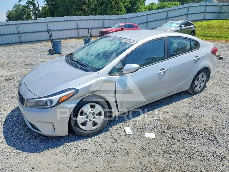 2018 KIA Forte photo