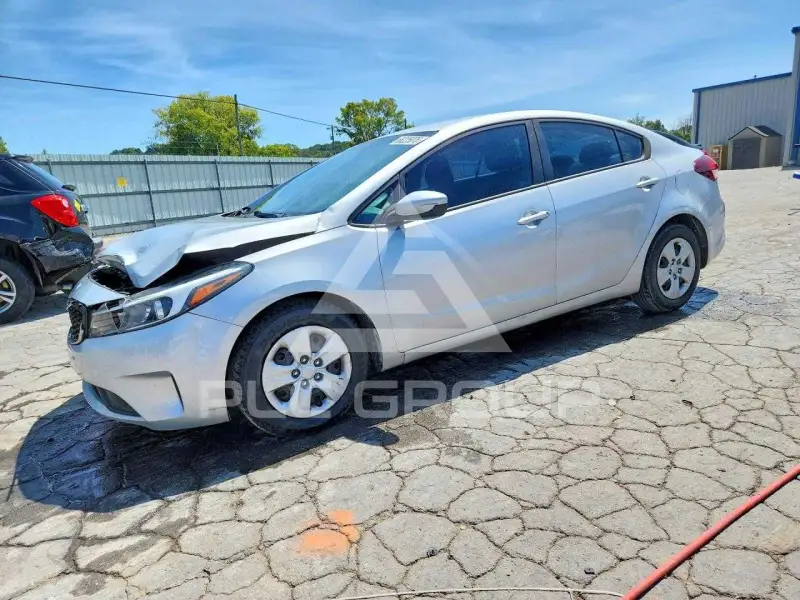 2018 KIA Forte фото
