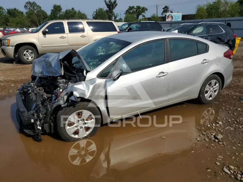 2018 KIA Forte фото