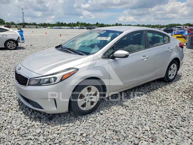 2018 KIA Forte фото