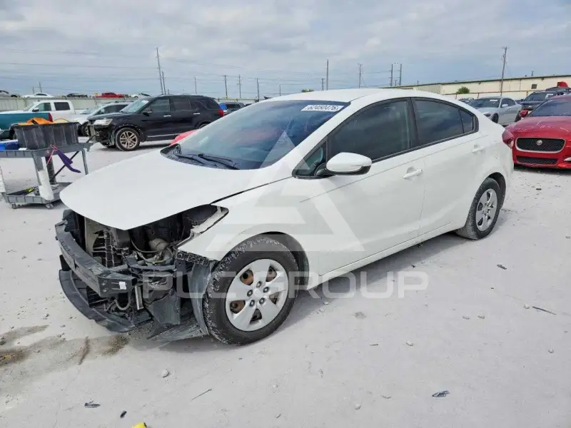 2018 KIA Forte фото