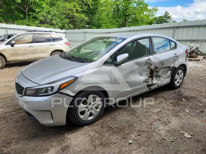 2018 KIA Forte фото