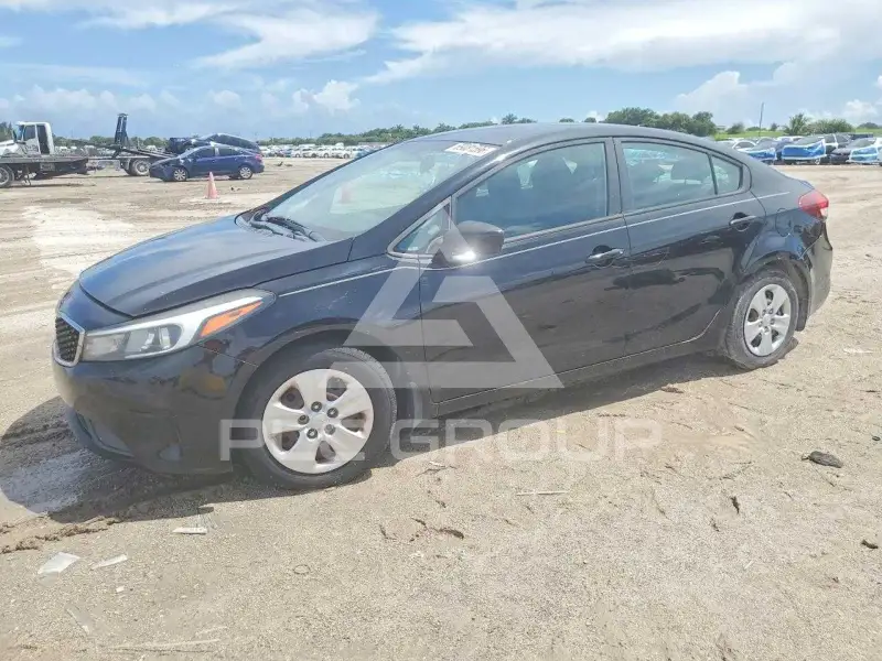 2018 KIA Forte photo