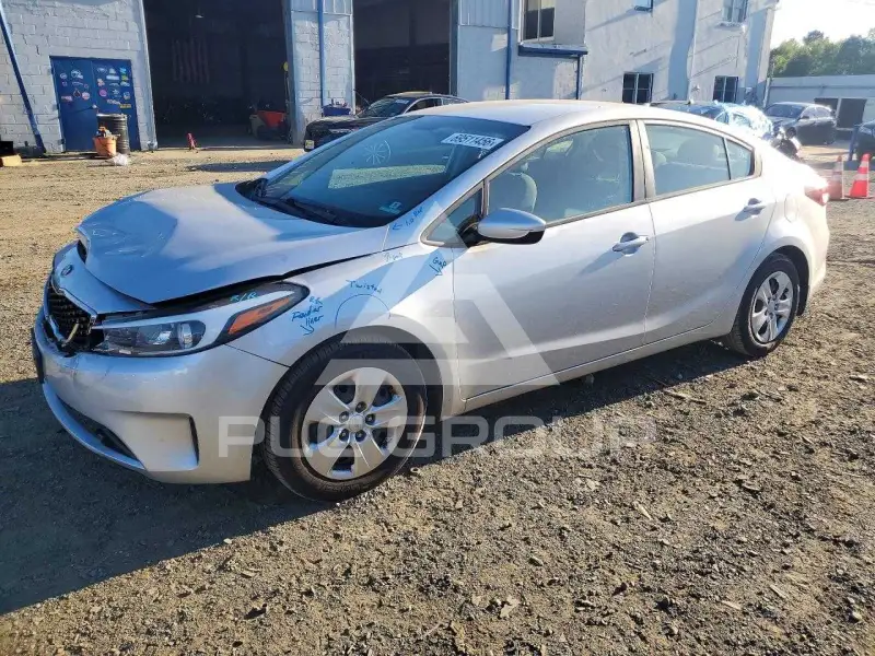 2018 KIA Forte фото