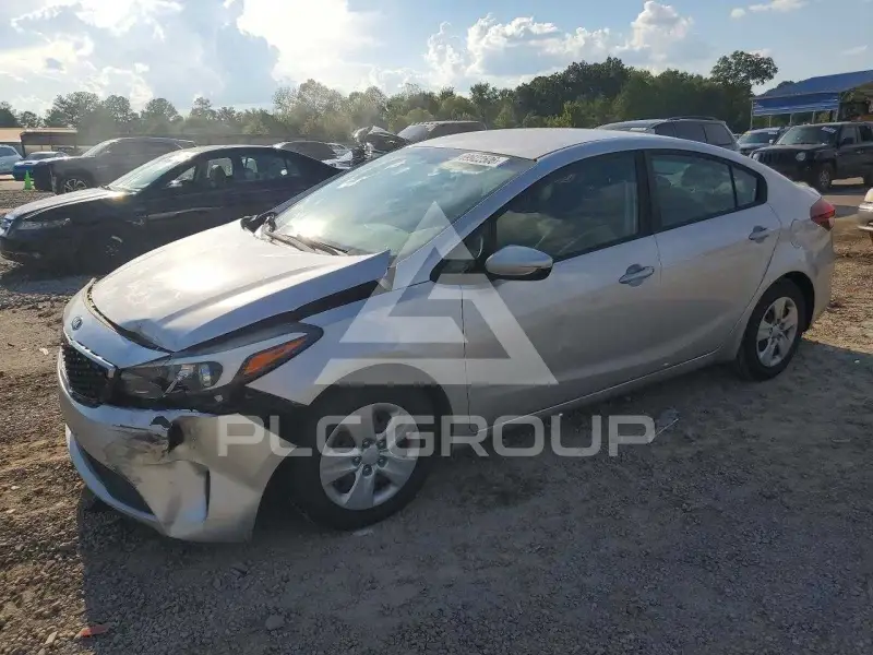 2018 KIA Forte фото