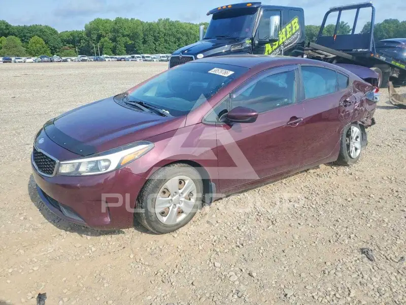 2018 KIA Forte фото