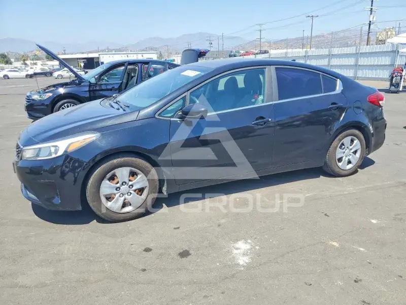 2018 KIA Forte фото