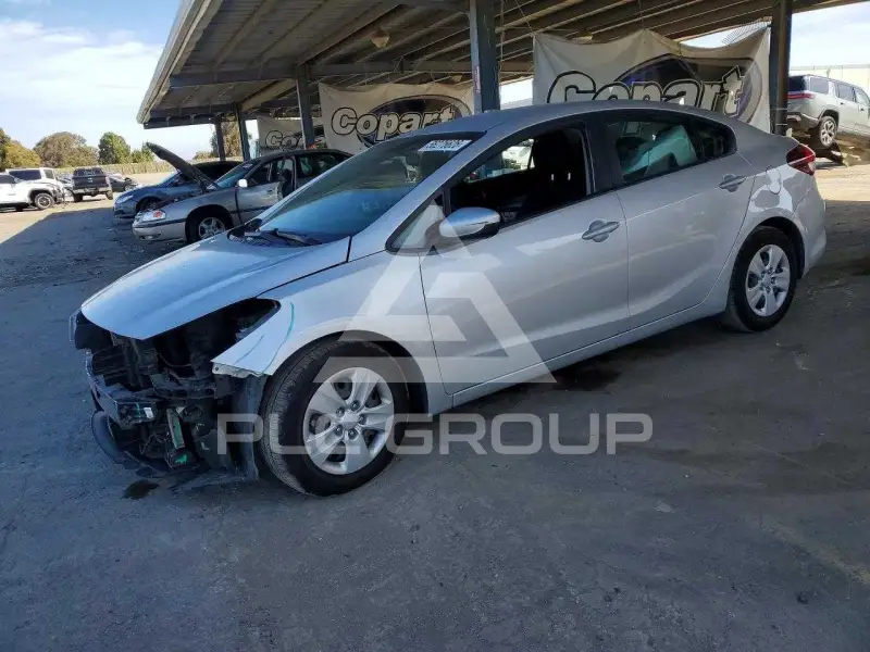 2018 KIA Forte фото