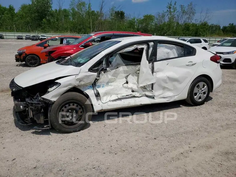 2018 KIA Forte фото