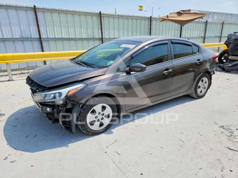 2018 KIA Forte photo