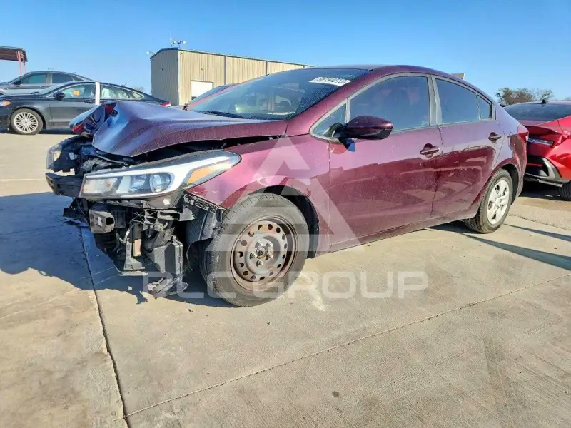 2018 KIA Forte photo