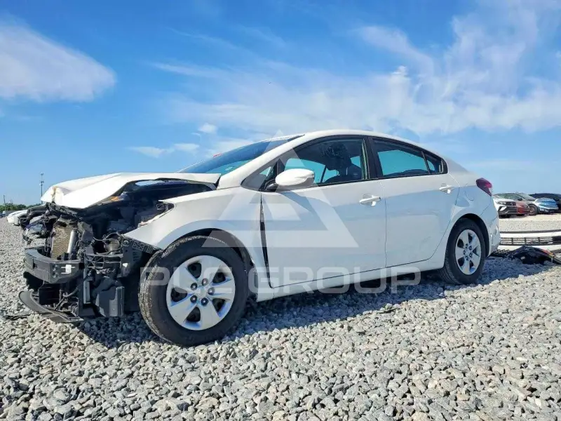 2018 KIA Forte photo