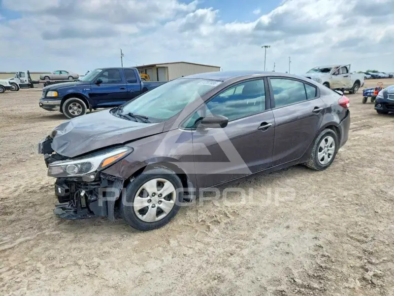 2018 KIA Forte фото