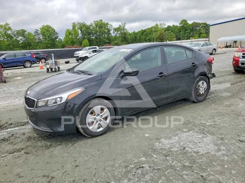 2018 KIA Forte фото
