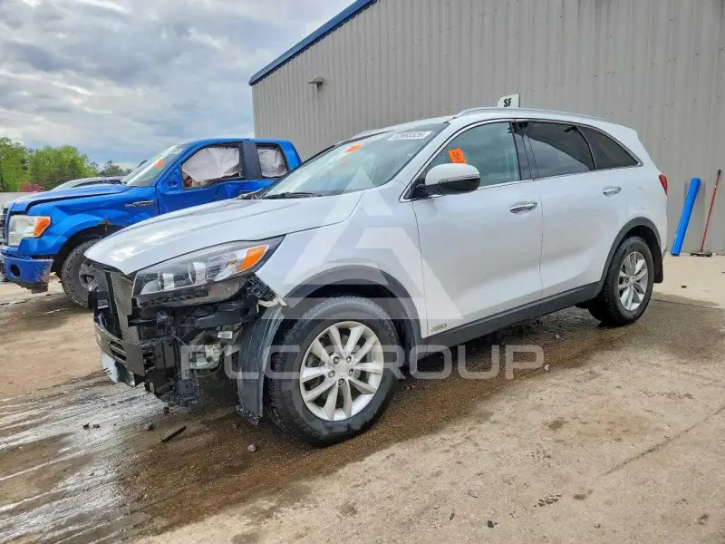 2018 KIA Sorento photo