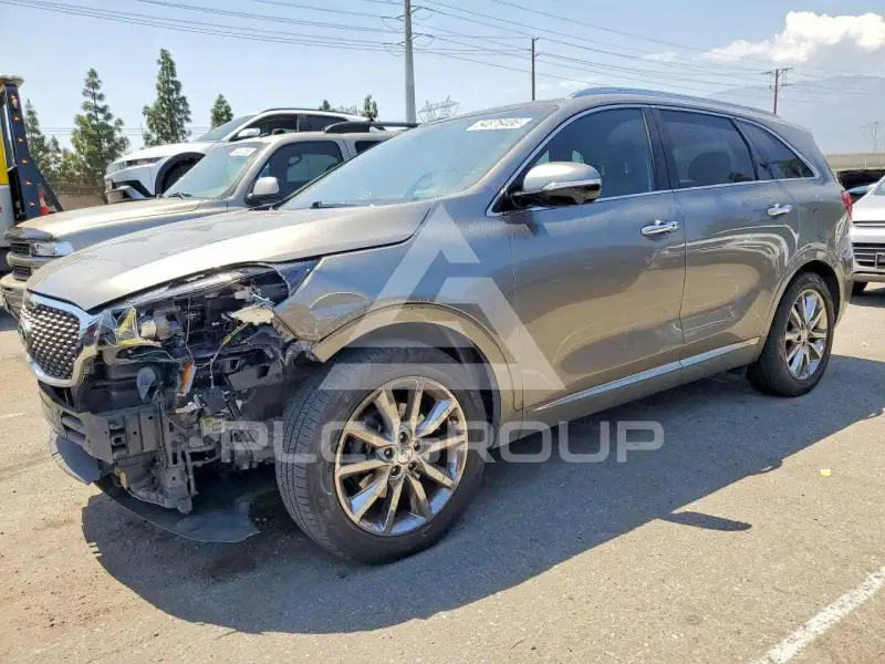 2018 KIA Sorento фото