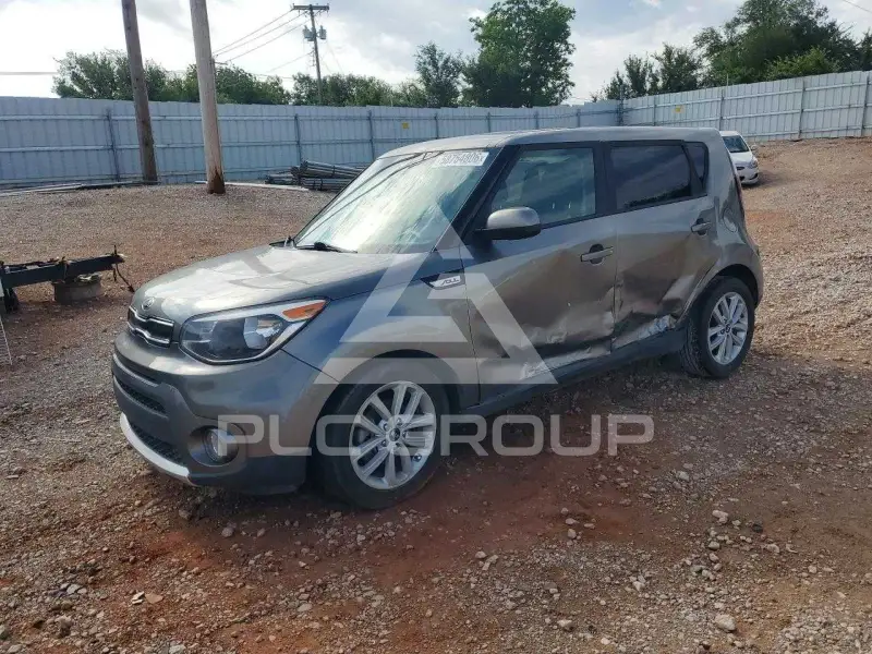 2018 KIA Soul photo