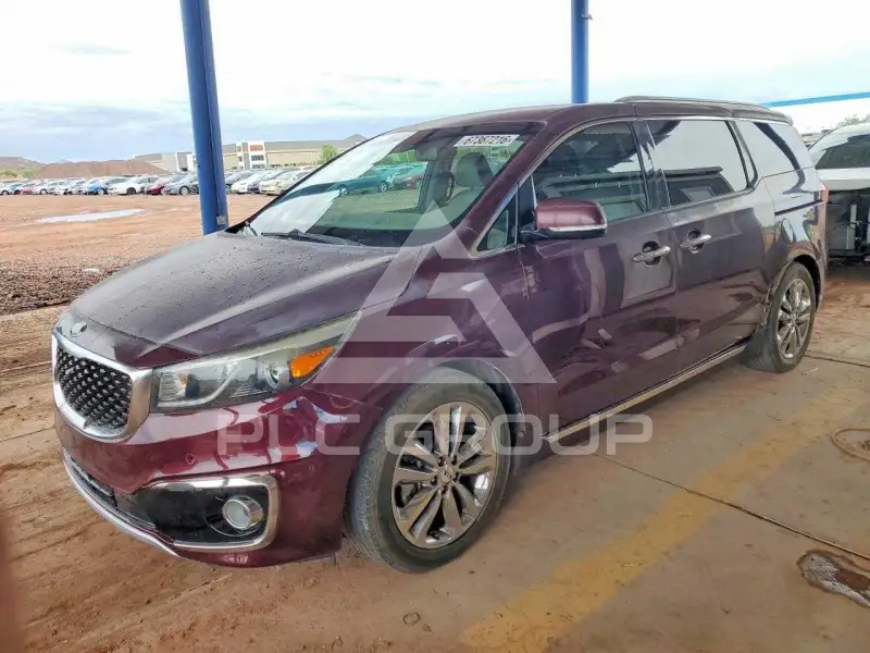 2018 KIA Sedona фото