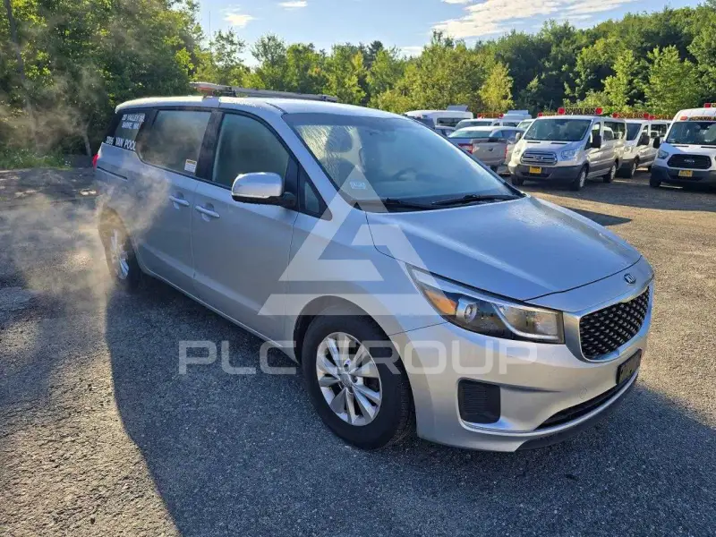 2018 KIA Sedona фото