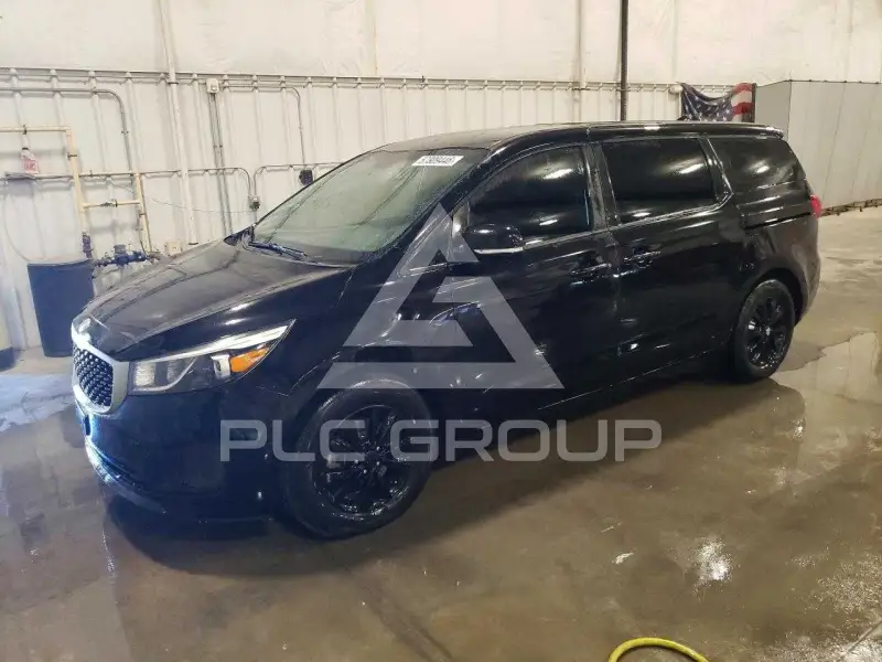 2018 KIA Sedona фото
