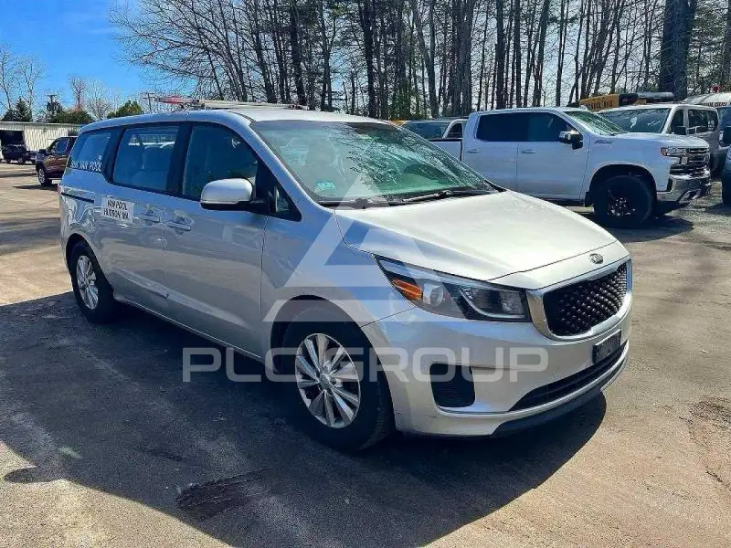 2018 KIA Sedona photo