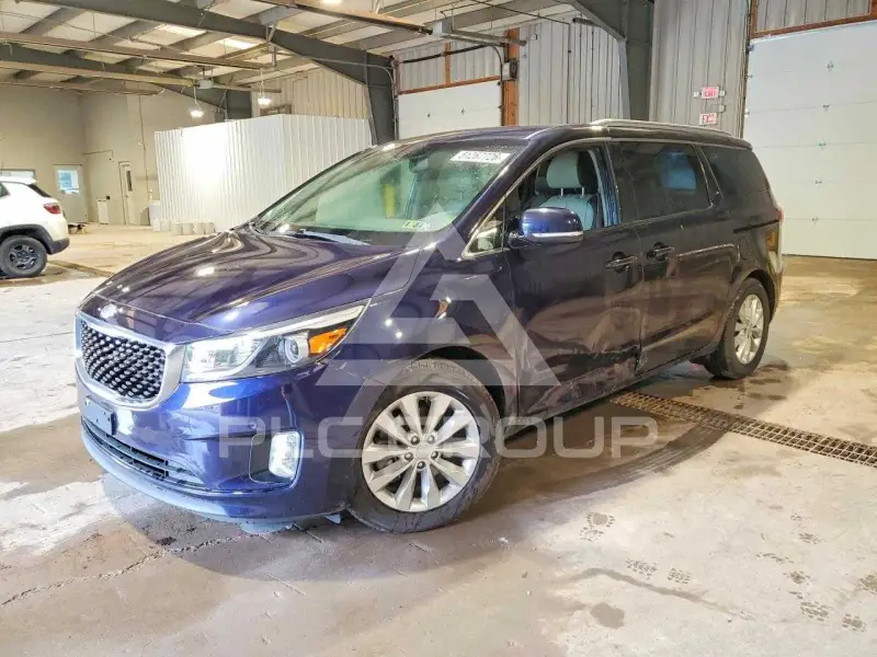 2018 KIA Sedona фото