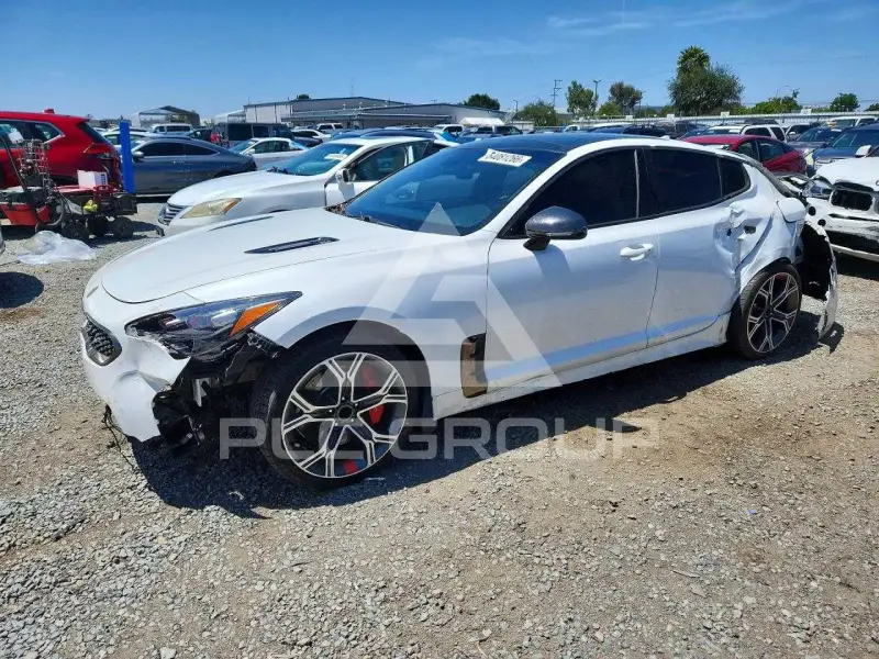 2018 KIA Stinger фото