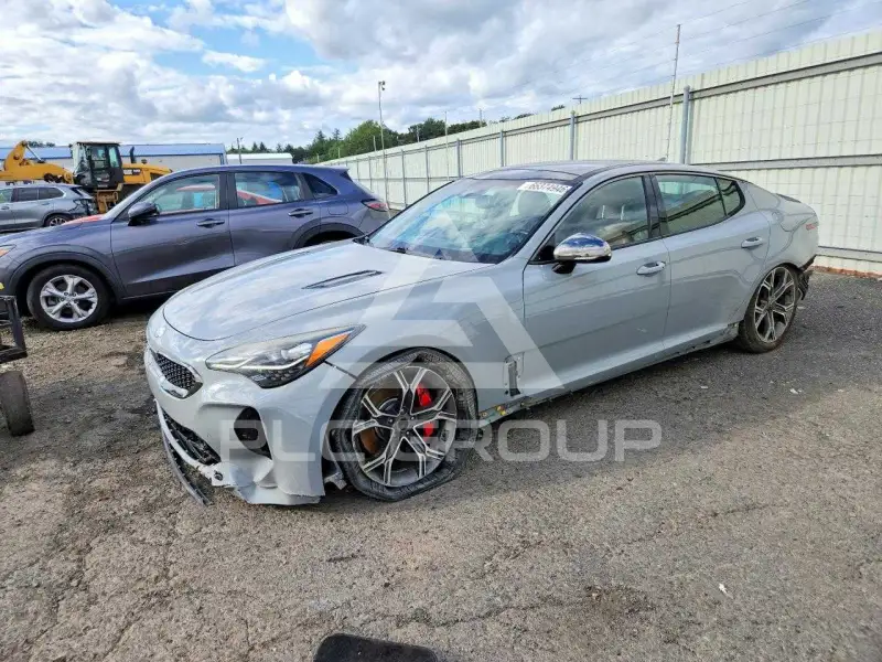 2018 KIA Stinger фото