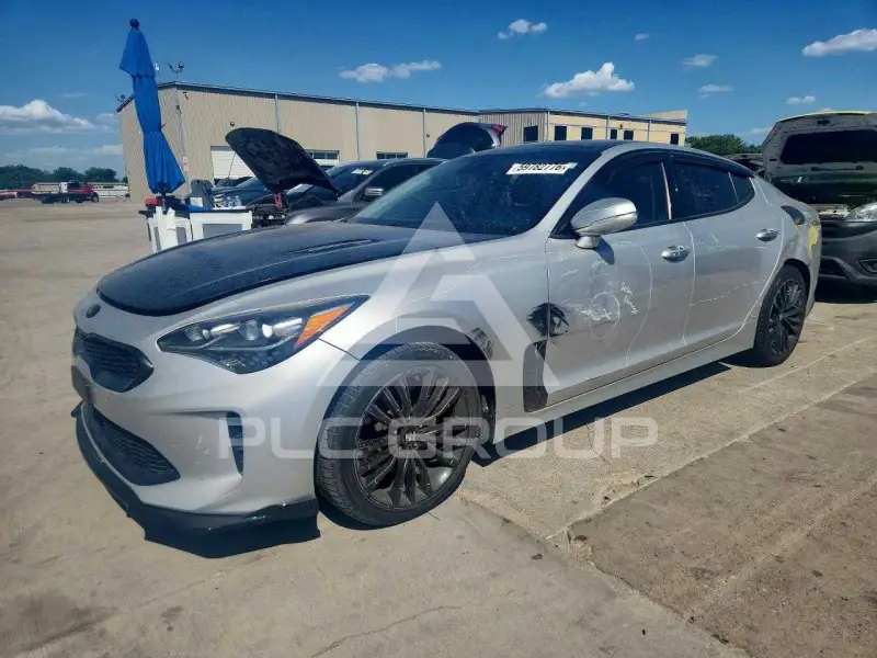 2018 KIA Stinger фото