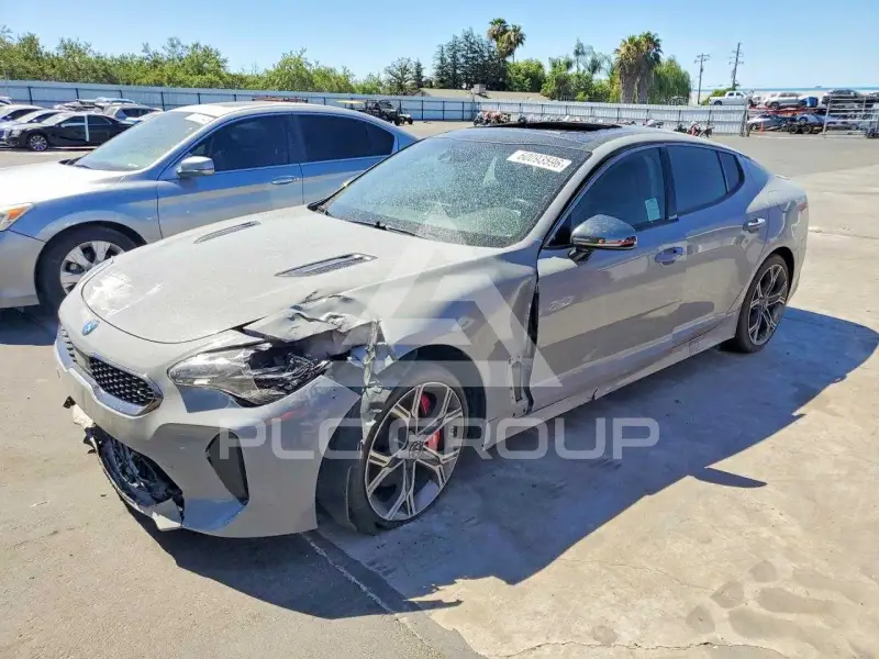 2018 KIA Stinger фото