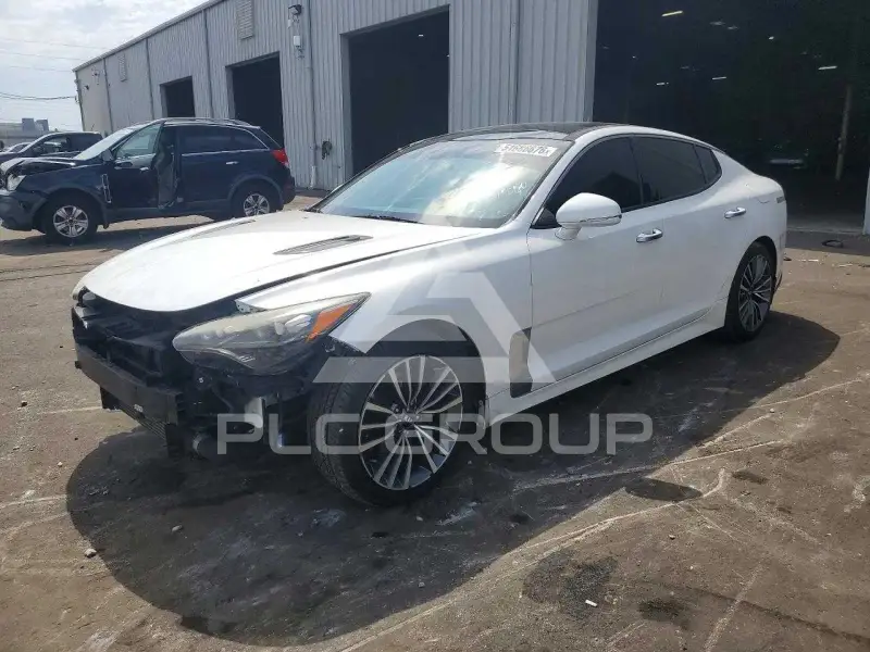 2018 KIA Stinger фото