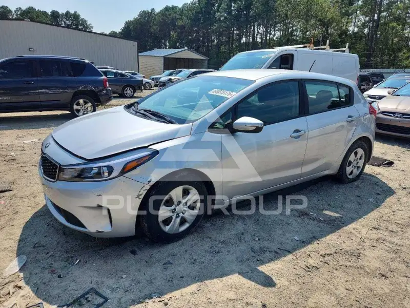 2018 KIA Forte фото