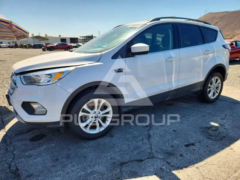 2018 Ford ESCAPE photo
