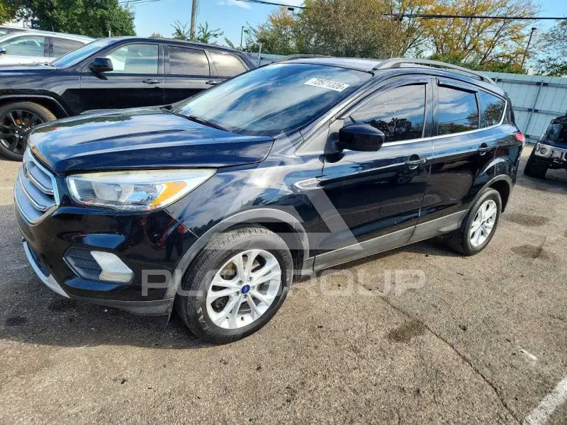 2018 Ford ESCAPE photo