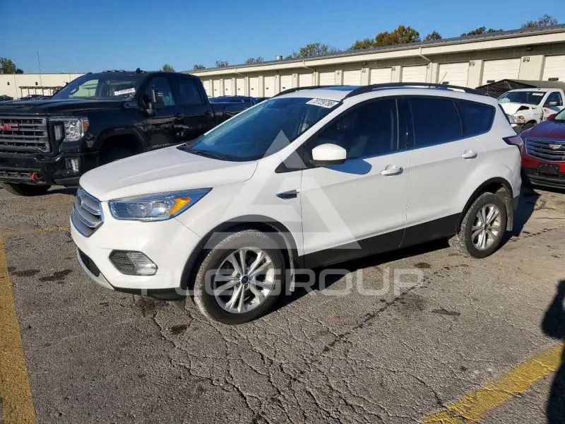 2018 Ford ESCAPE фото
