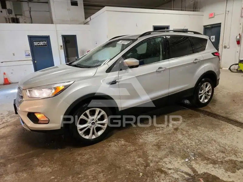 2018 Ford ESCAPE photo