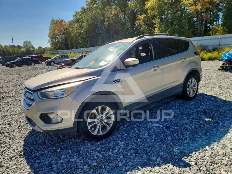 2018 Ford ESCAPE photo