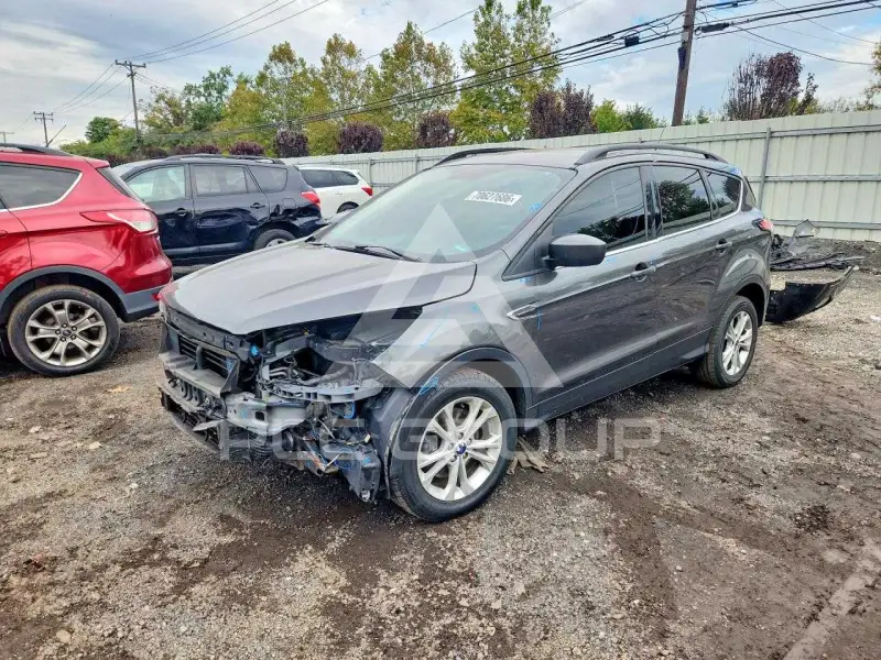 2018 Ford ESCAPE фото