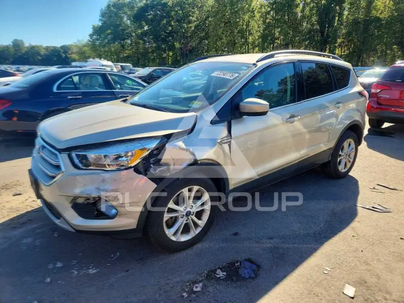 2018 Ford ESCAPE фото