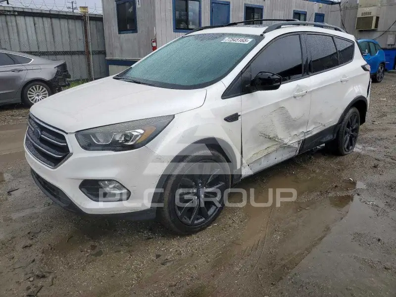 2018 Ford ESCAPE photo