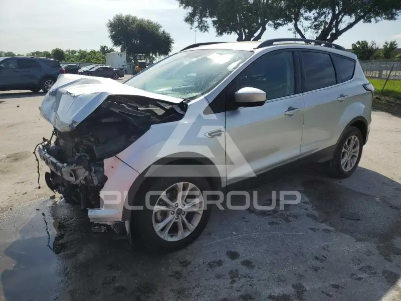 2018 Ford ESCAPE photo