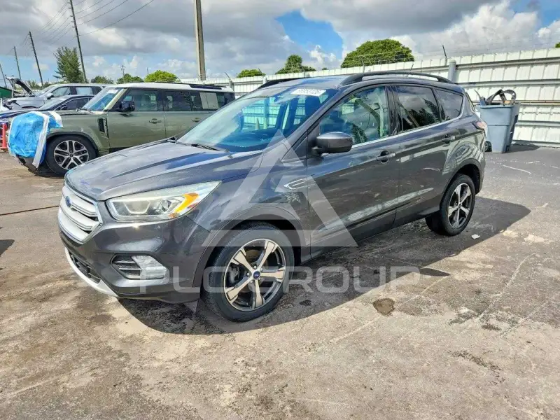 2018 Ford ESCAPE photo